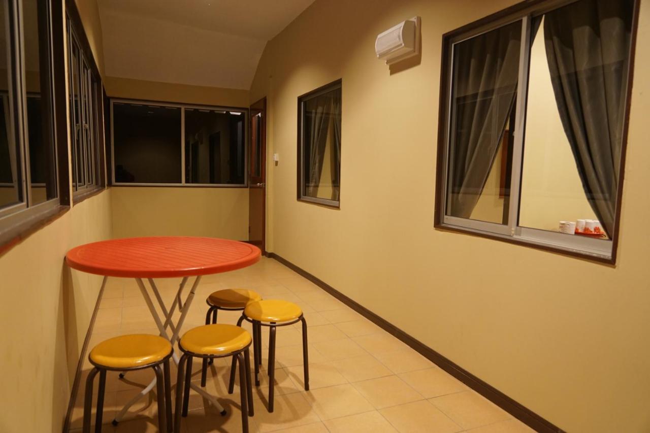 ซันไรซ์ รีครีเอชัน ชาเลท แอนด์ โฮม สเตย์ Hotel ราเนา ภายนอก รูปภาพ