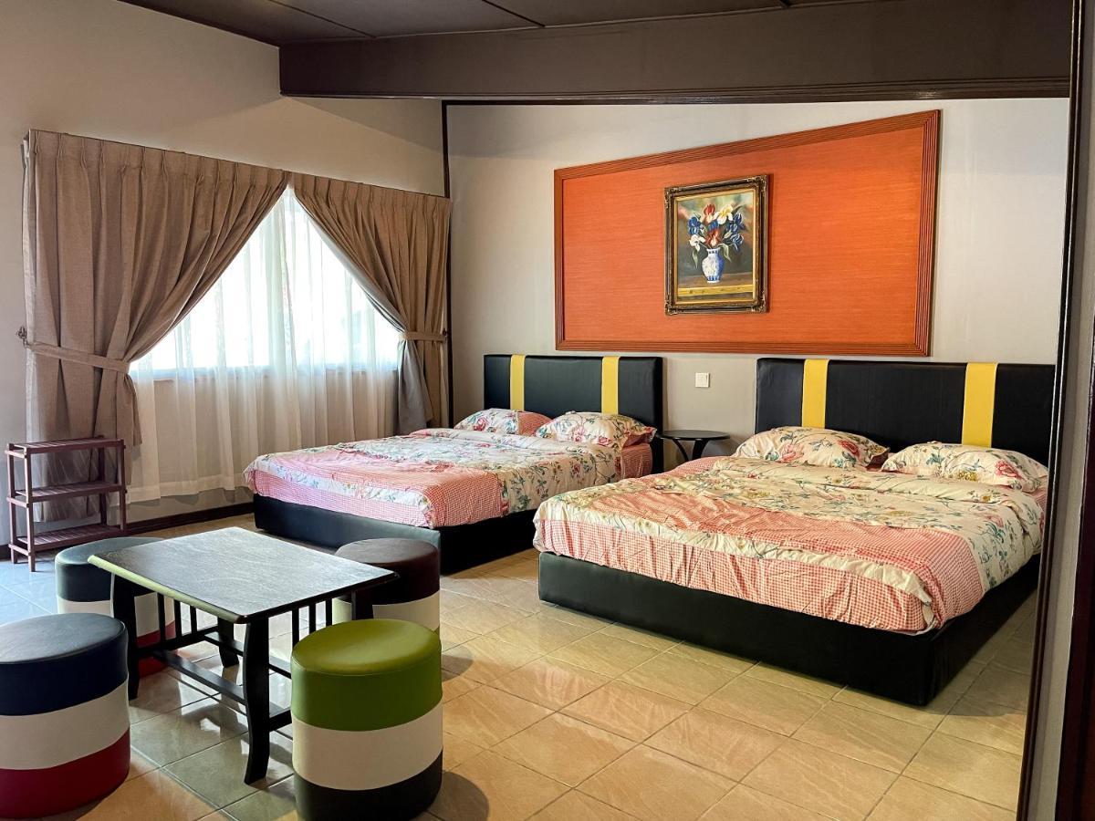ซันไรซ์ รีครีเอชัน ชาเลท แอนด์ โฮม สเตย์ Hotel ราเนา ภายนอก รูปภาพ